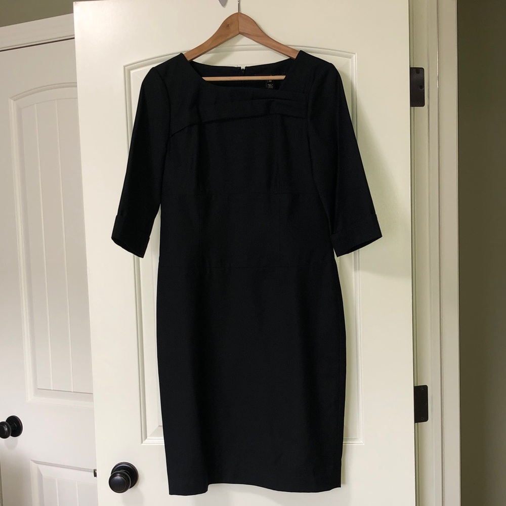 SANDRA ANGELOZZI Classic Black Shift Dress - Elegant Work-to-Event Style - 40